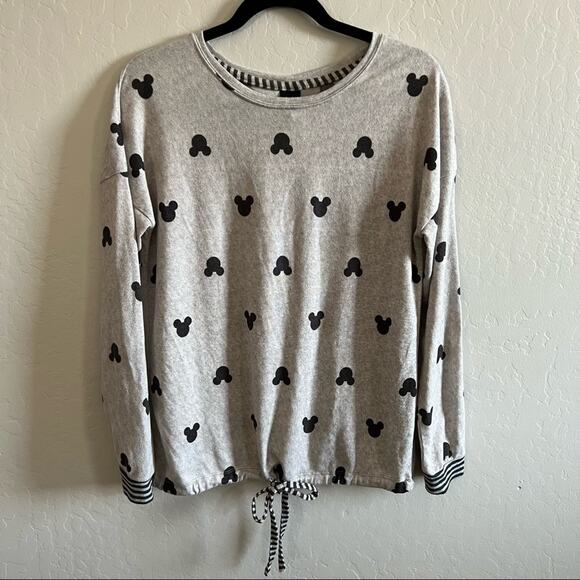 Disney Tops - Disney Womens Long Sleeve Mickey Head Printed Top